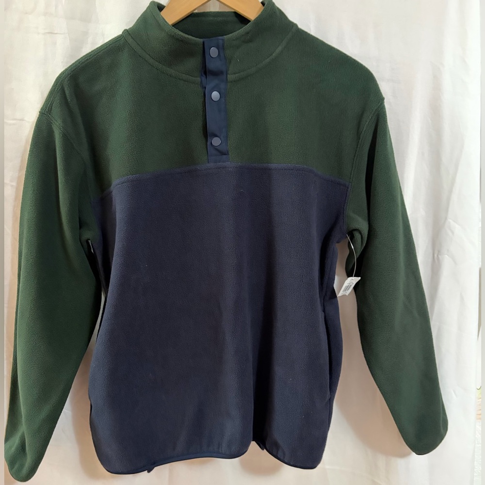 Old Navy Forest Green and Navy Fleece Pullover